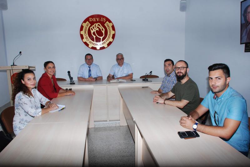 6 Ağustos 2018 - KTTO Yönetim Kurulu’nun “toplumsal uzlaşı” arayışları çerçevesinde aldığı karar doğrultusunda devam ettirilen çalışmalarda, KTTO bu kez Devrimci İşçi Sendikaları Federasyonu’nu (DEV-İŞ) ziyaret etti.